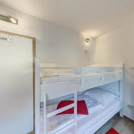 Grosszuegige Fuer Bis Zu 9 Personen Burhave
