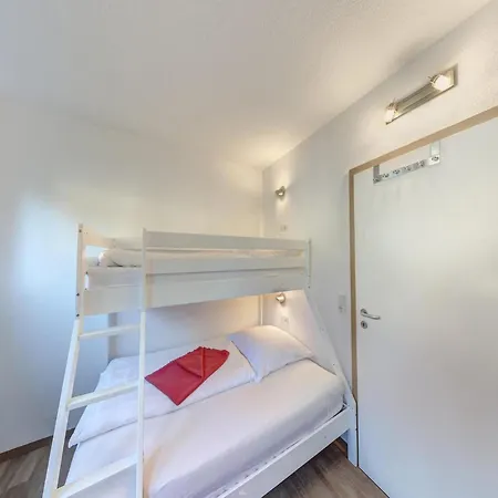 Appartement Grosszuegige Fuer Bis Zu 9 Personen Burhave